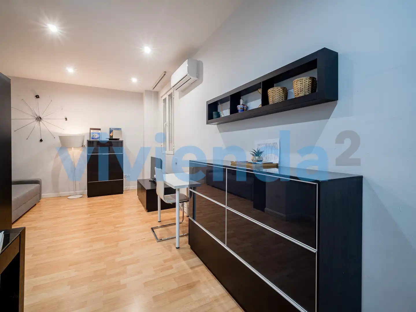 Living room of Flat for sale in Madrid  with Air Conditioner, Heating and Furnished