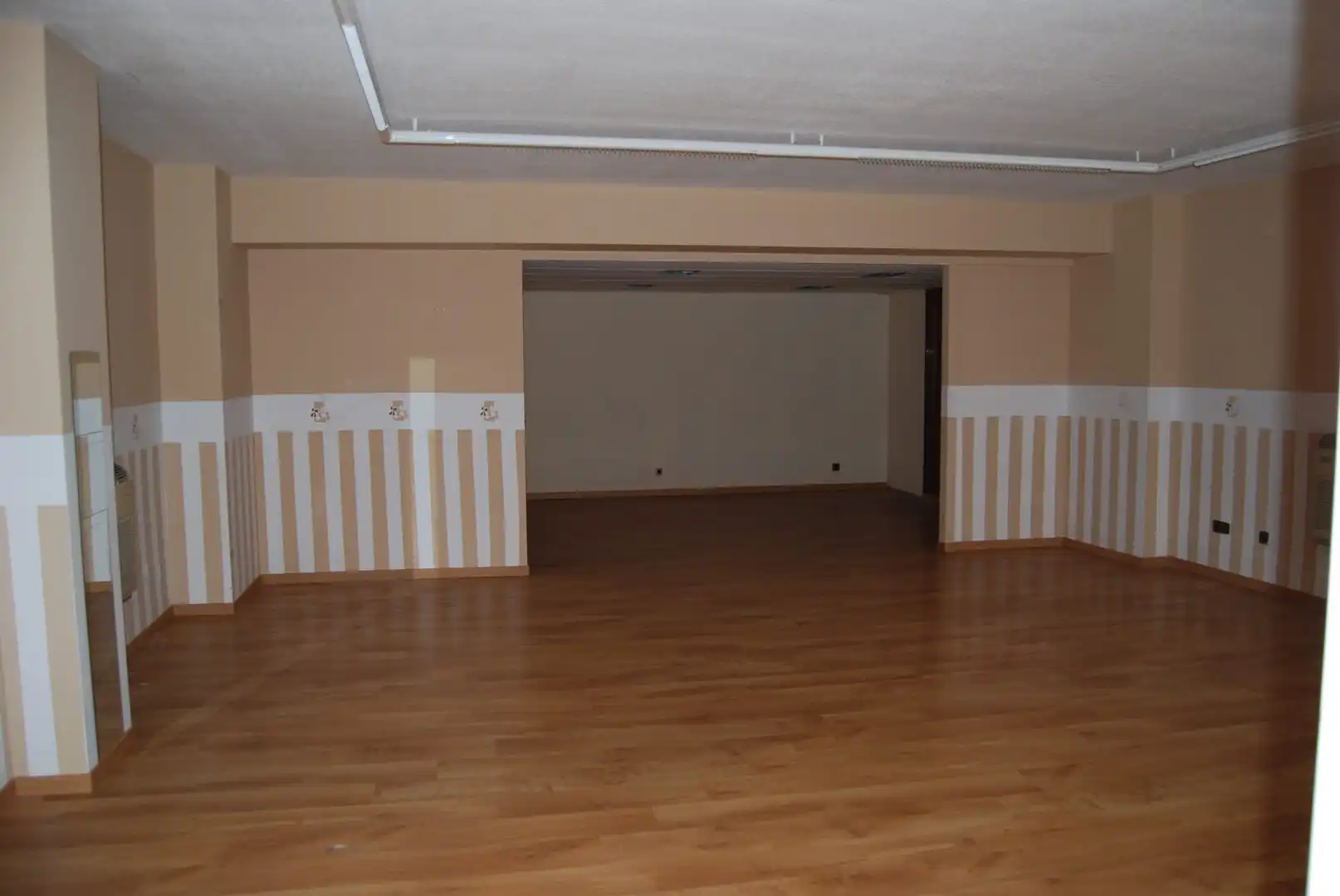 Business premises to rent in Calle Doctor Eduardo Arroyo 11, imagen 4