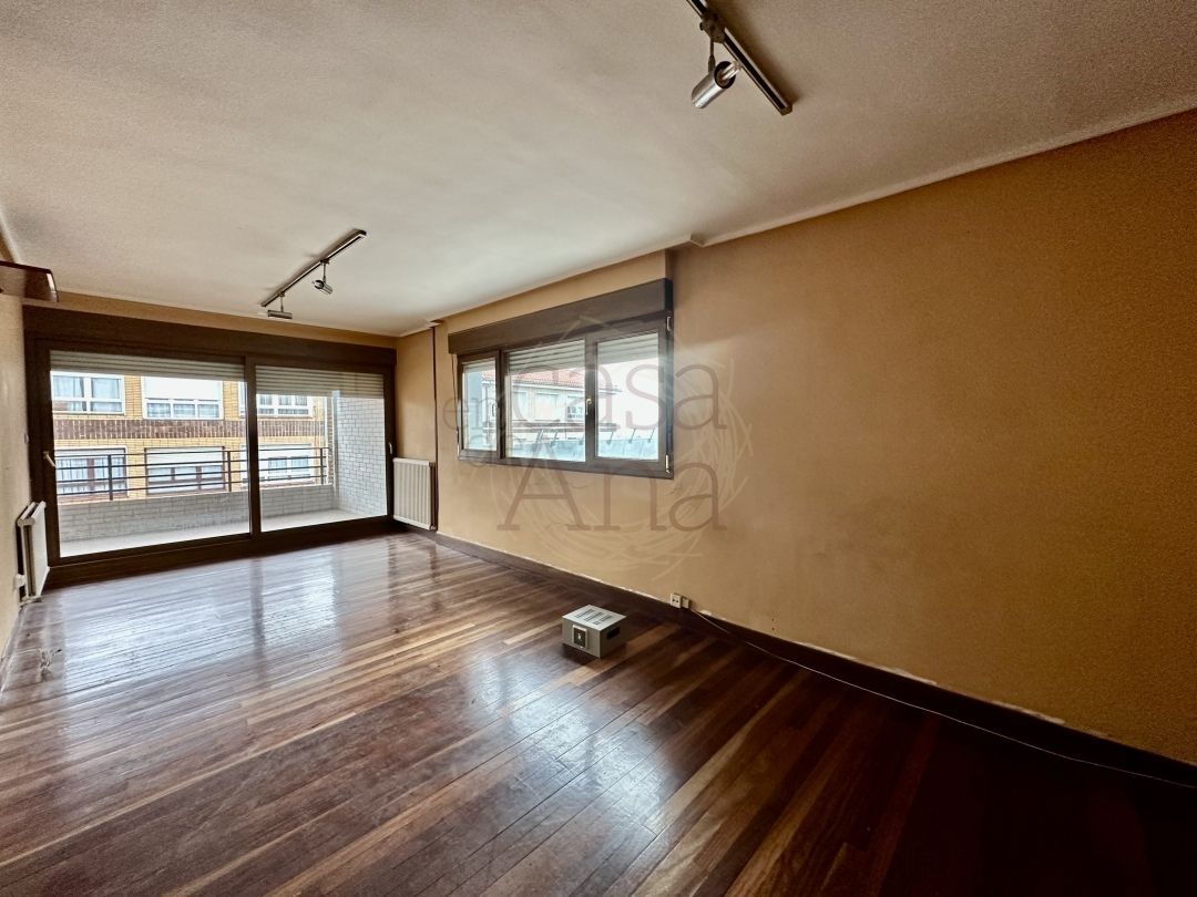 Wohnung zum verkauf in Calle Juan José Conde Pelayo, Centro