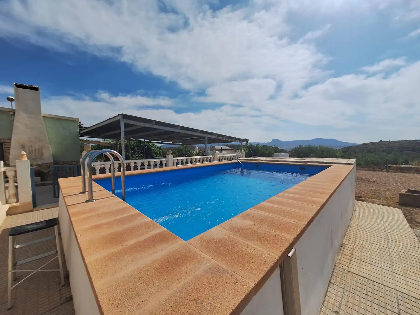 Piscina de Casa o xalet en venda en Monóvar  / Monòver amb Aire condicionat, Calefacció i Jardí privat