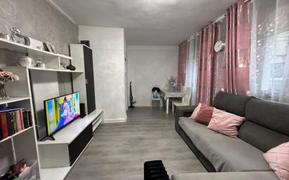 Living room of Flat for sale in Santurtzi 