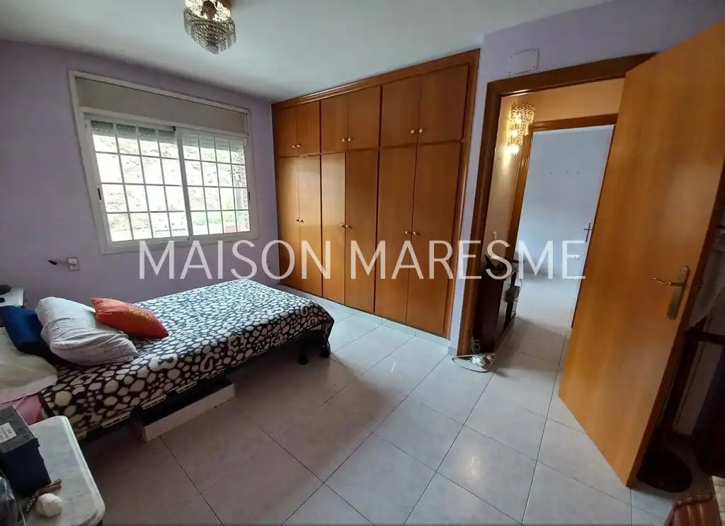 Maisonette zum Verkauf in Canet de Mar mit Balkon