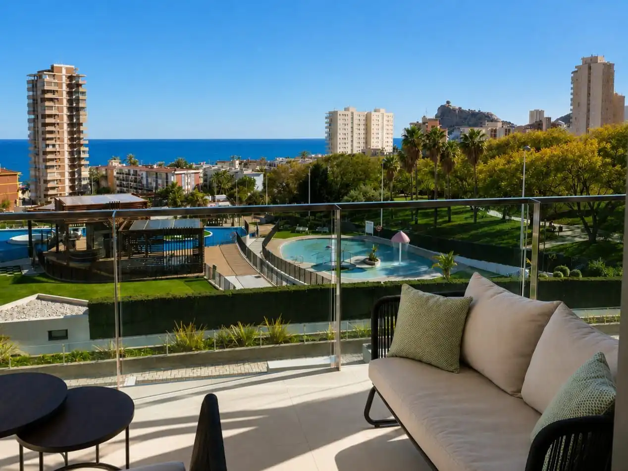 Mini appartamento con piscina in vendita a Playa de Poniente, imagen 2