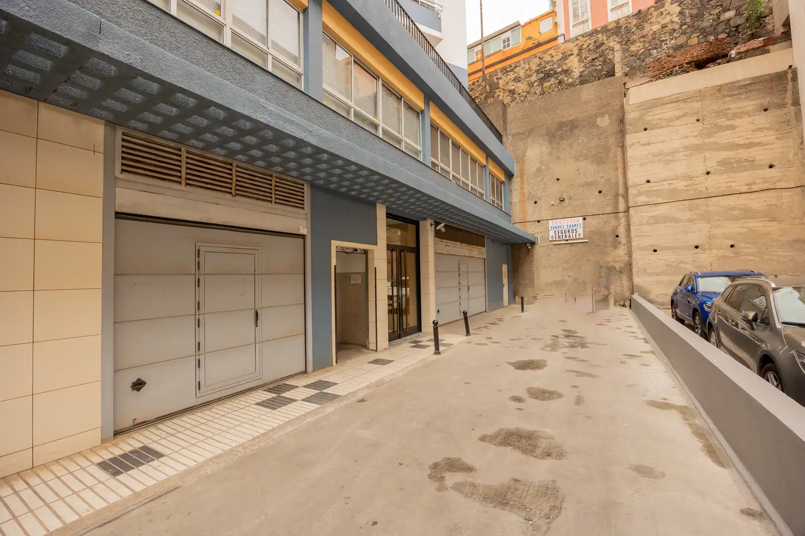 Vista exterior de Pis en venda en Las Palmas de Gran Canaria amb Moblat i Balcó
