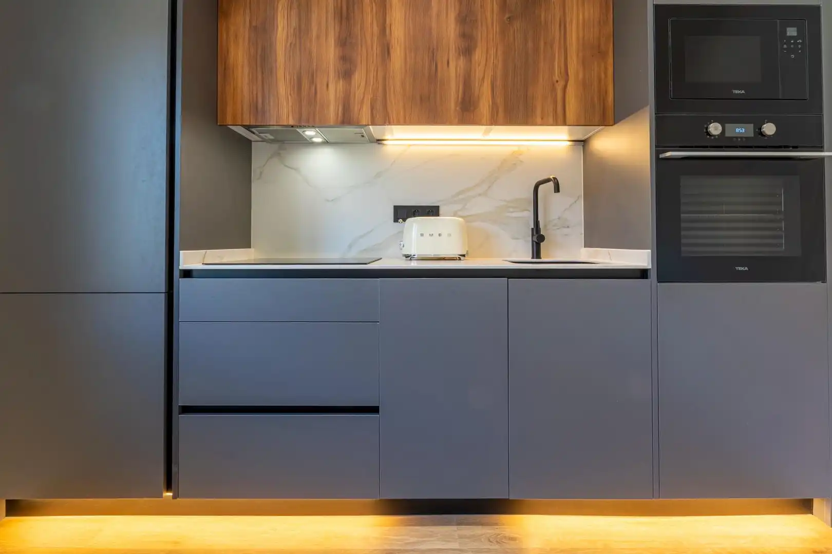 Kitchen of Flat for sale in Sant Pere de Ribes  with Air Conditioner, Parquet flooring and Terrace