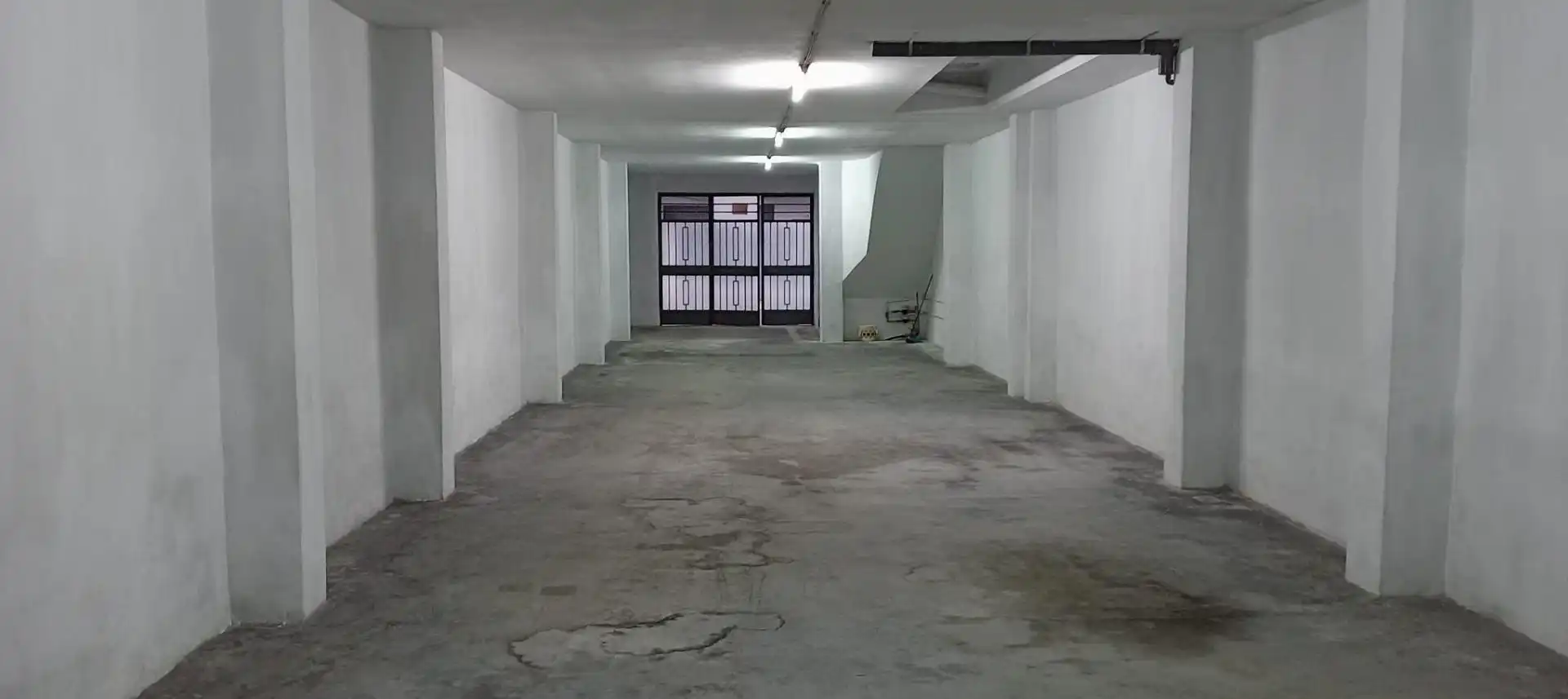 Business premises for sale in Casc Urbà