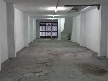 Local commercial à vendre à Casc Urbà