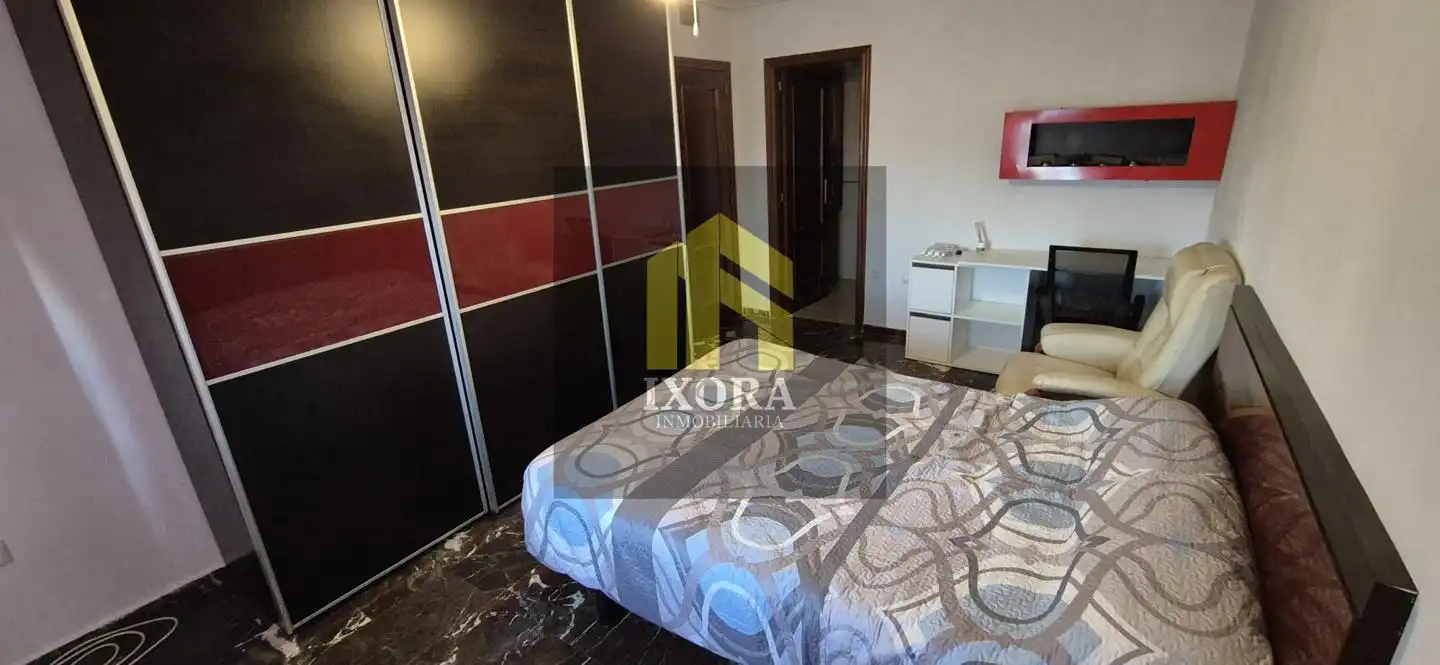 Piso con ascensor en venta en De Andalucía, imagen 6