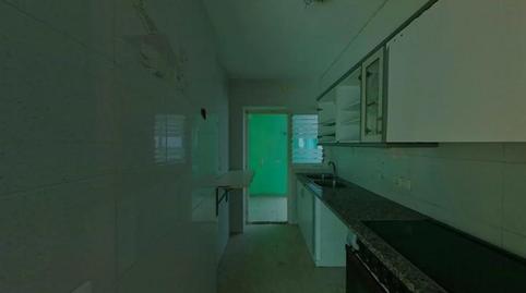 Photo 3 of Apartment for sale in Carrer Torras I Bages, Centre, Salt