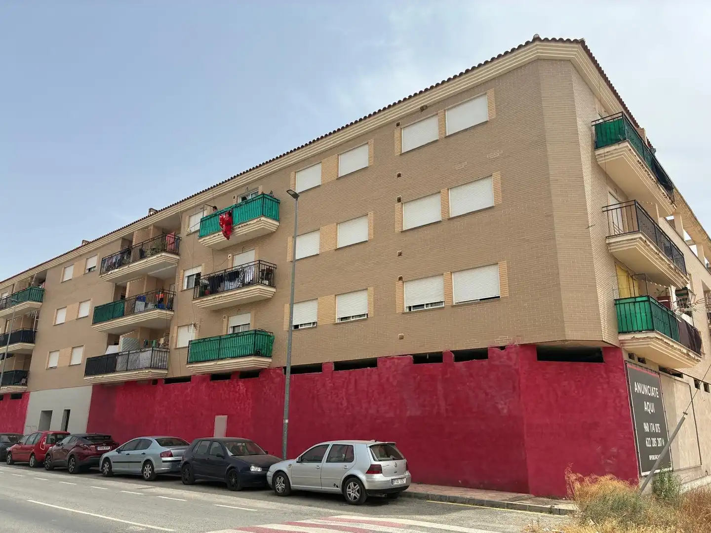 Vista exterior de Pis en venda en El Pinós / Pinoso amb Balcó