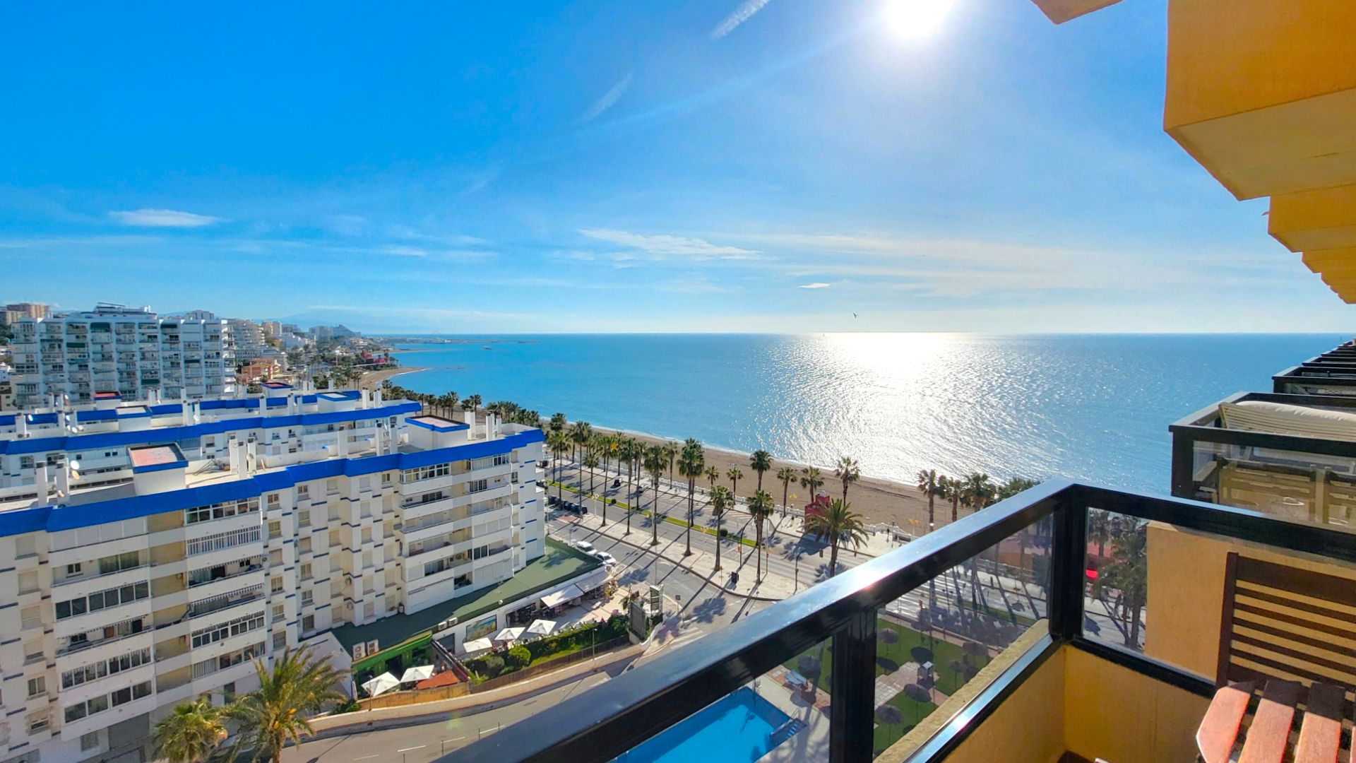 Vista exterior de Loft en venda en Benalmádena amb Aire condicionat, Calefacció i Terrassa