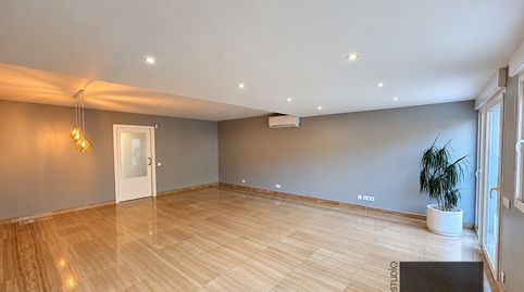 ESTUDIO HOME MADRID presenta este magnífico chalet de 233 m², ubicado en una de las urbanizaciones más exclusivas y consolidadas., imatge 3