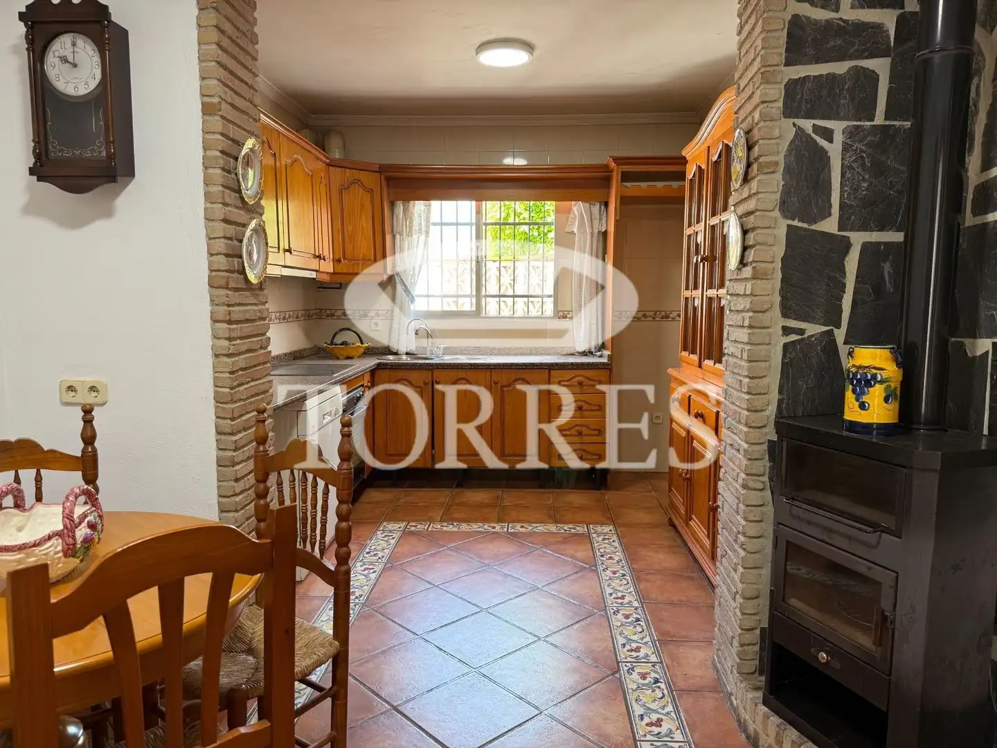 Cocina de Casa adosada en venta en Málaga con Terraza, Balcón y Piscina comunitaria