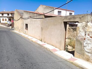 House for sale in Esparragalejo