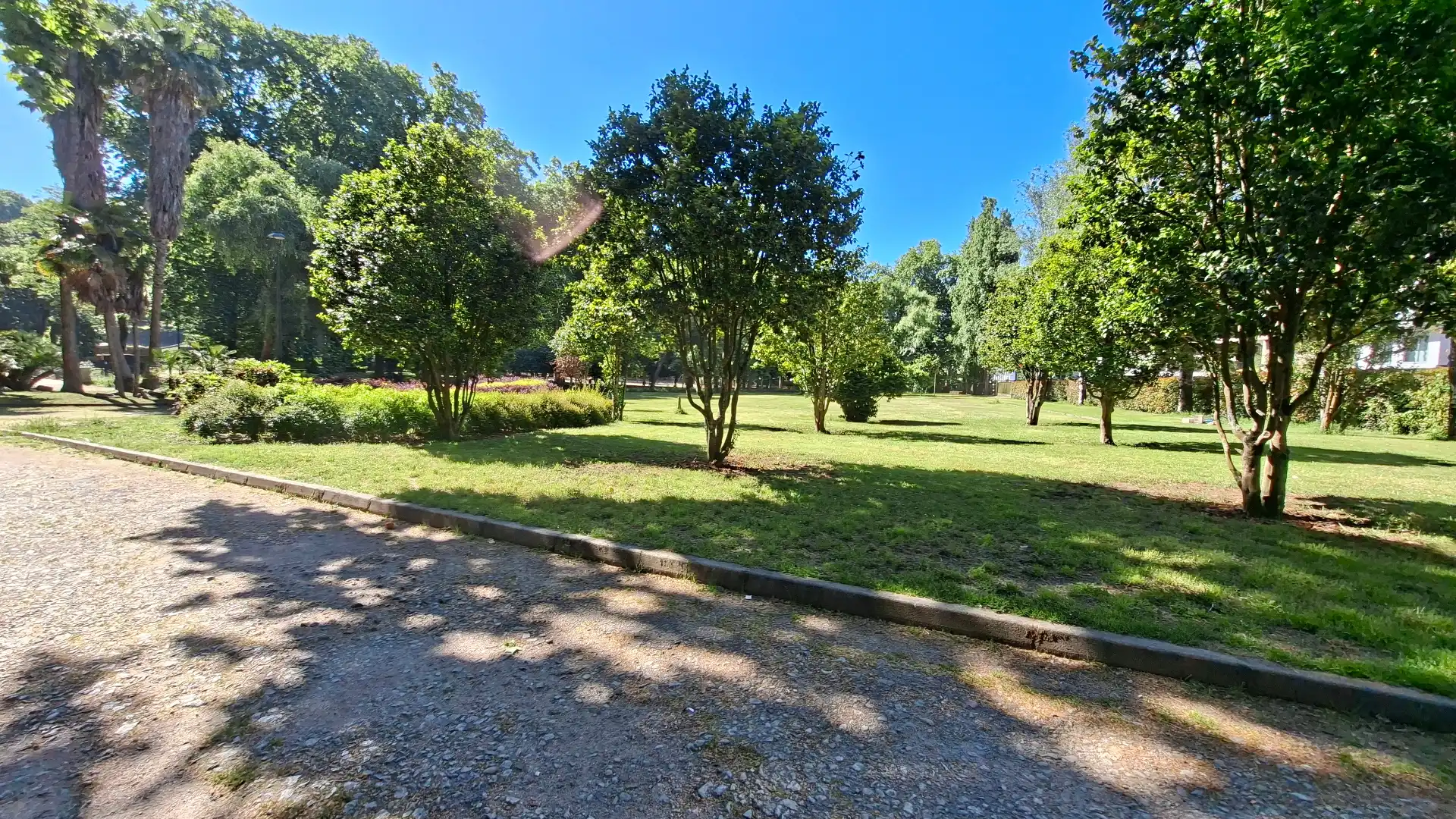 Piso en venta en Vigo  con Calefacción, Parquet y Amueblado