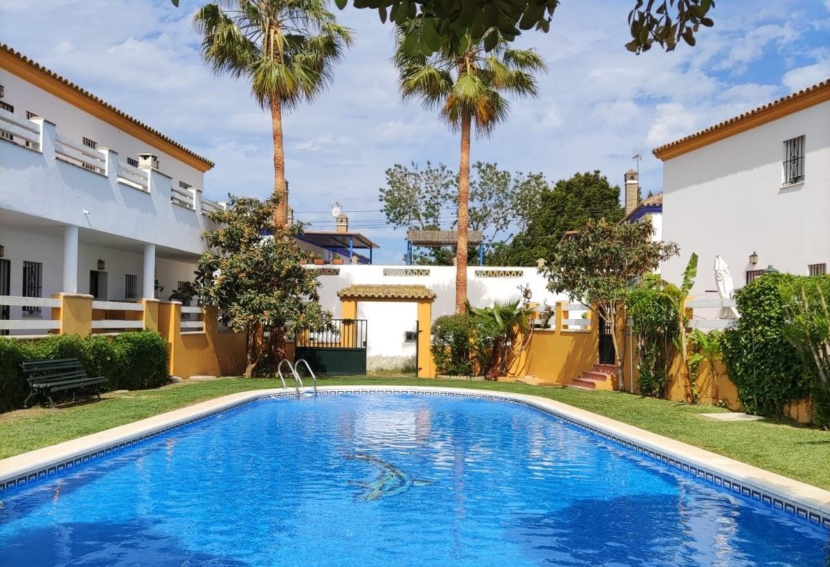 Apartment to rent in Avenida 28 de Febrero, 68, Conil