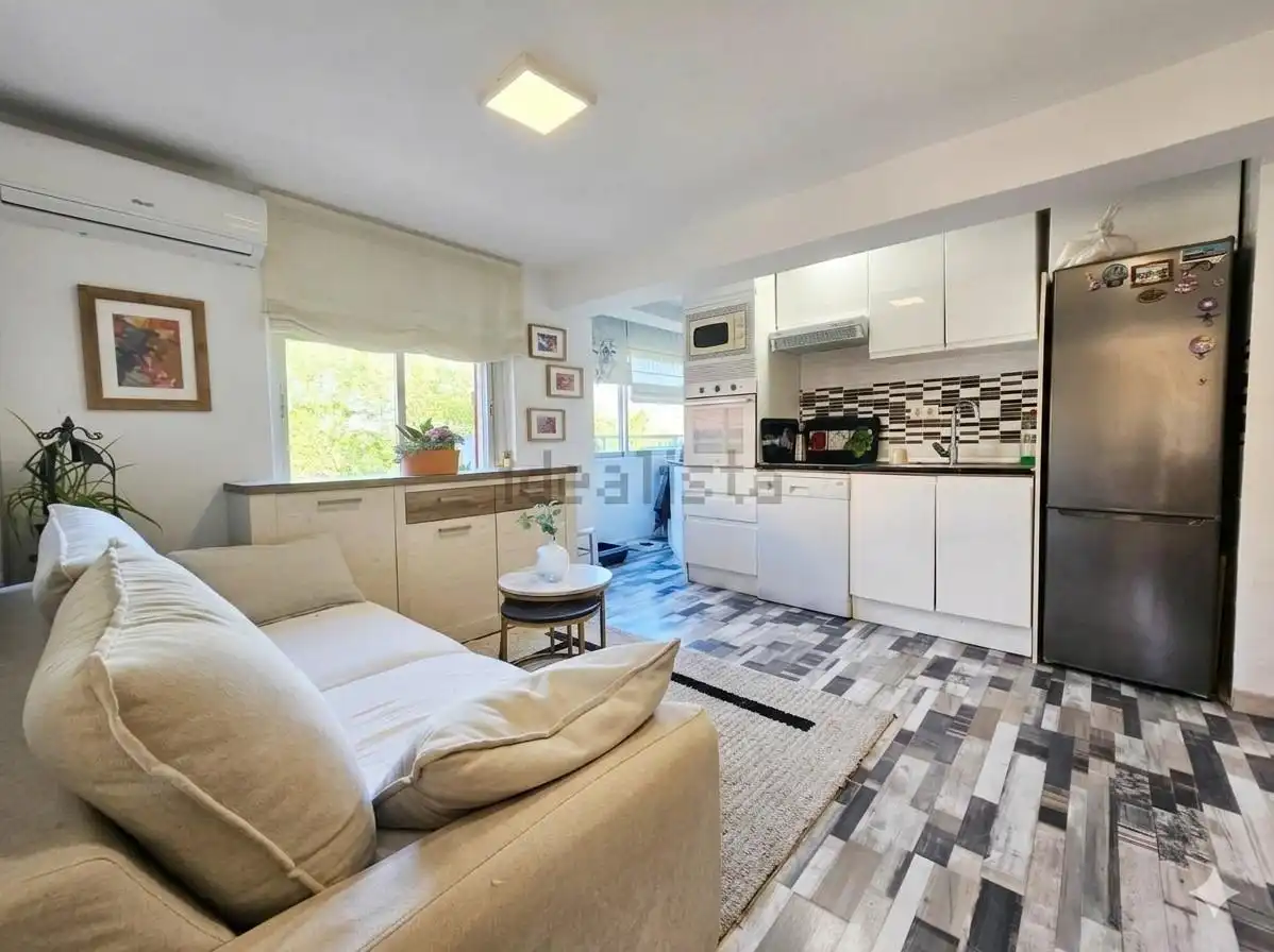 Kitchen of Attic for sale in  Madrid Capital  with Air Conditioner