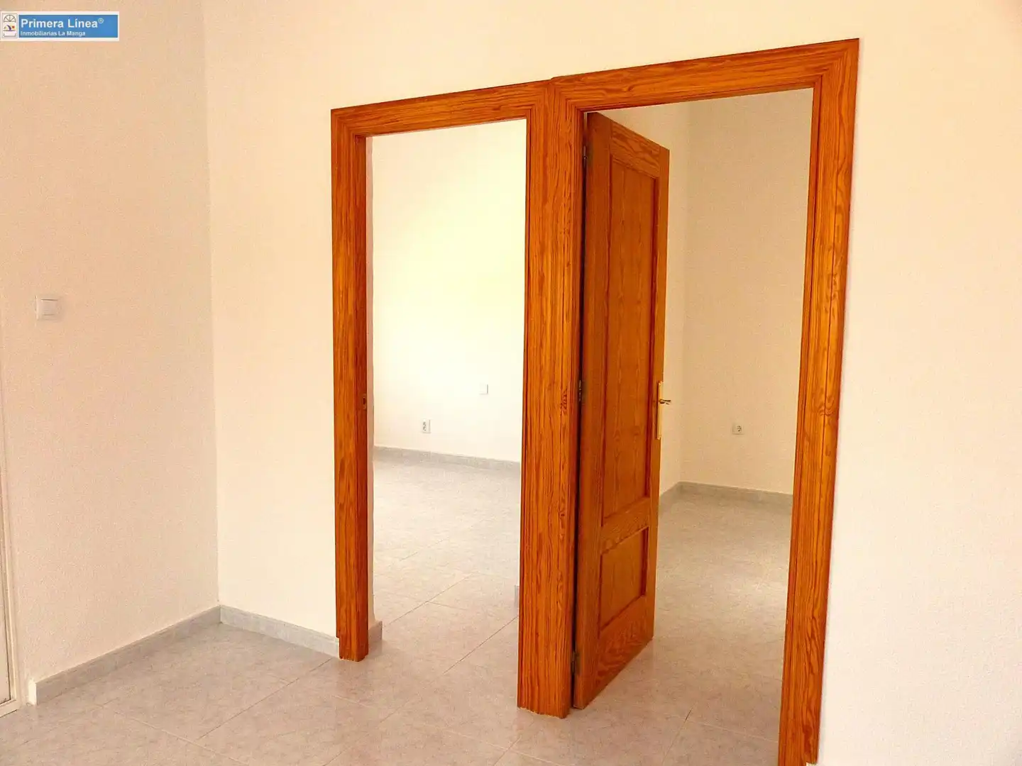 Piso en venta en Cartagena con Aire acondicionado, Terraza y Trastero