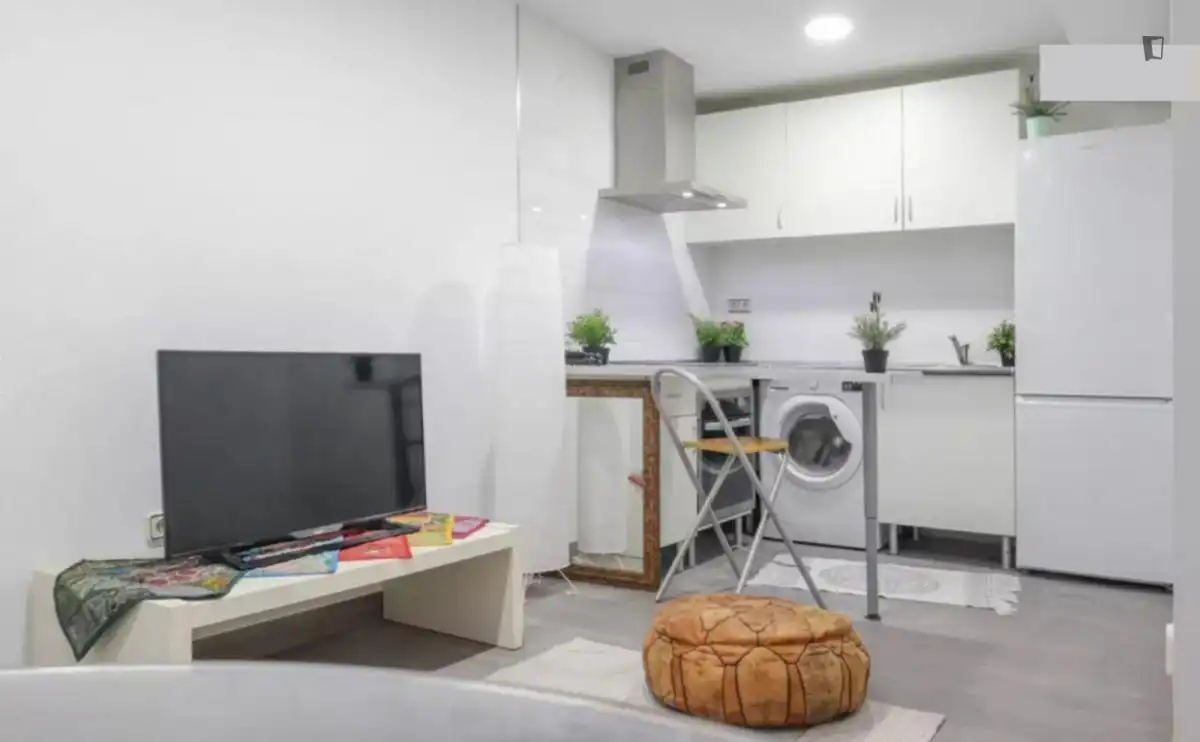 Apartament de lloguer a Valdeacederas