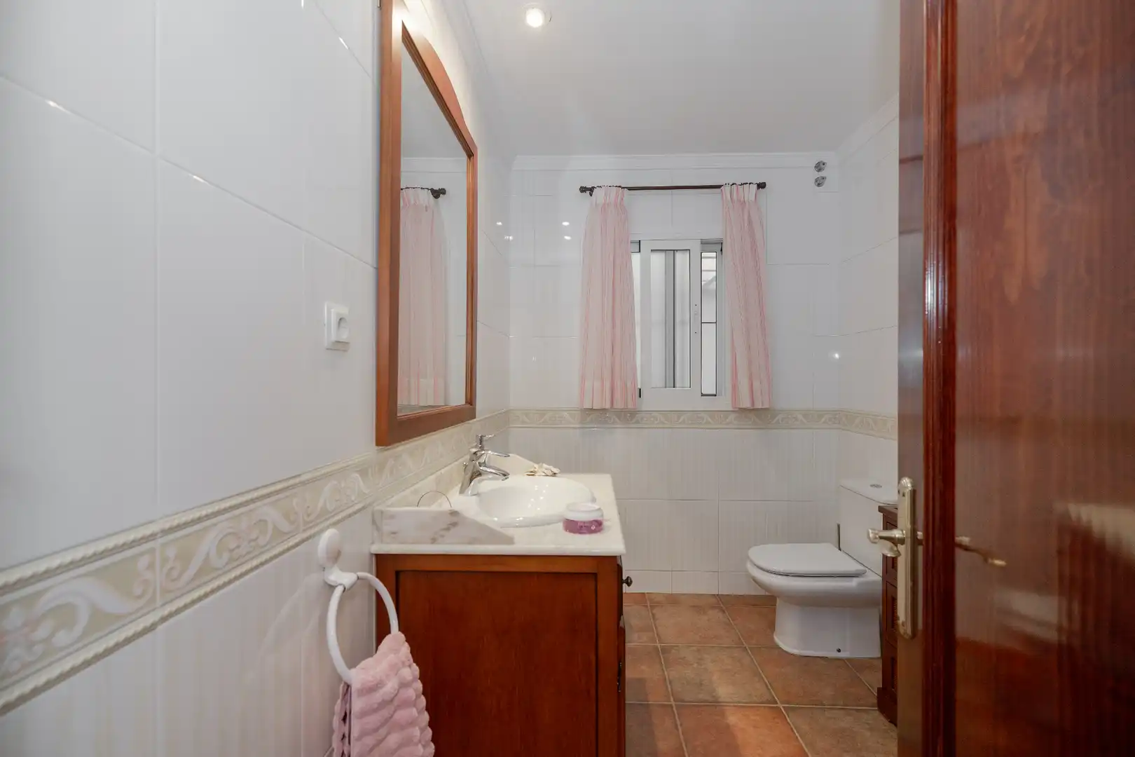 Bathroom of Houses for sale in Málaga  with Air Conditioner, Heating and Private garden
