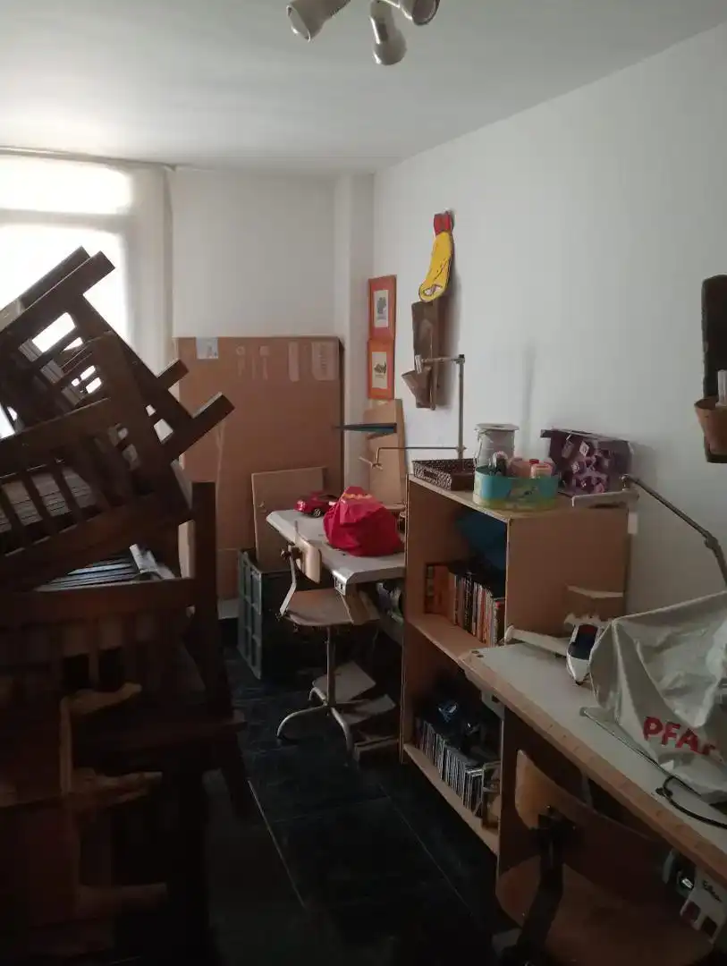 Casa adosada en venta en Tragacete con Balcón