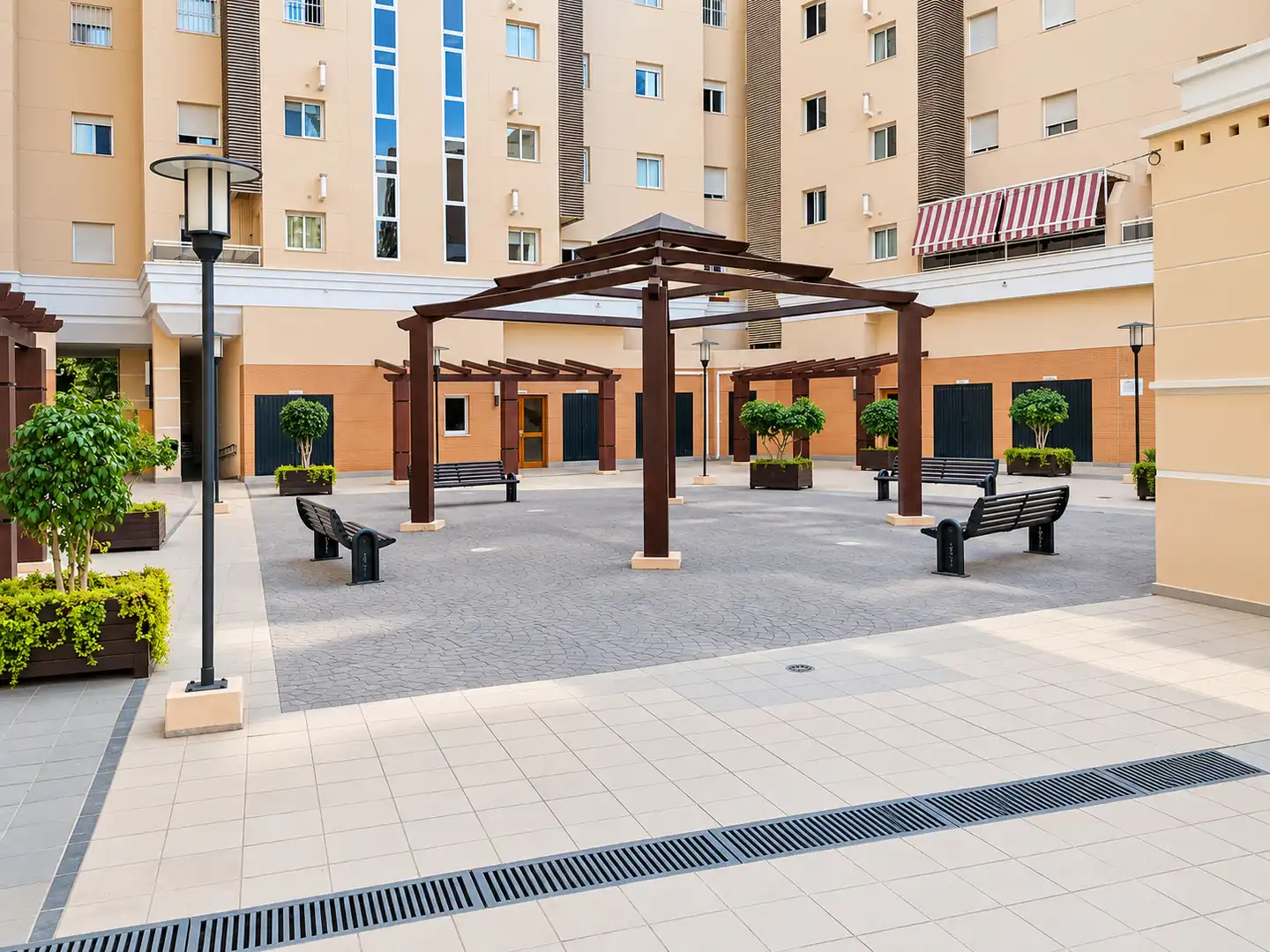 Flat with pool for sale in Calle Mesonero Romanos, imagen 24