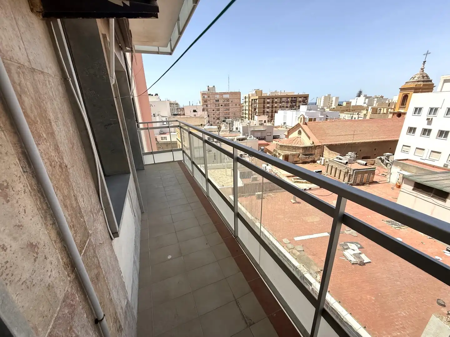 Piso con ascensor en venta en Paseo de Almería, imagen 3