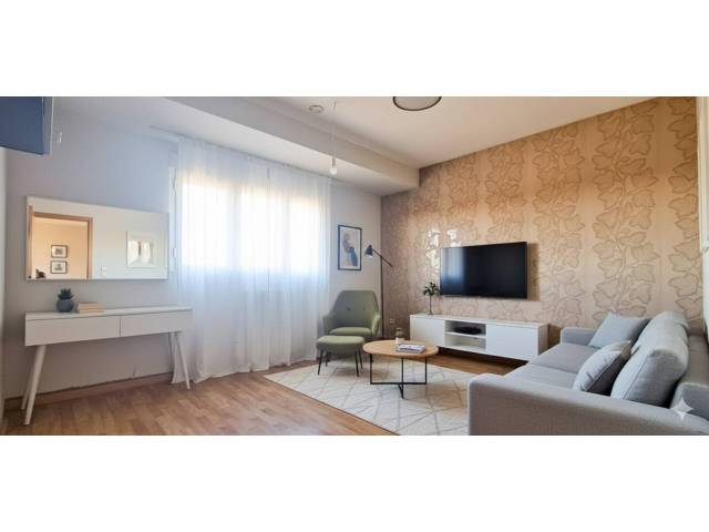 Piso en Venta en Paseo Ribera en Arrabal