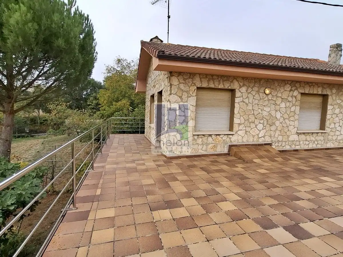 Casa o chalet en venta en VALDENOCEDA, Merindad de Valdivielso
