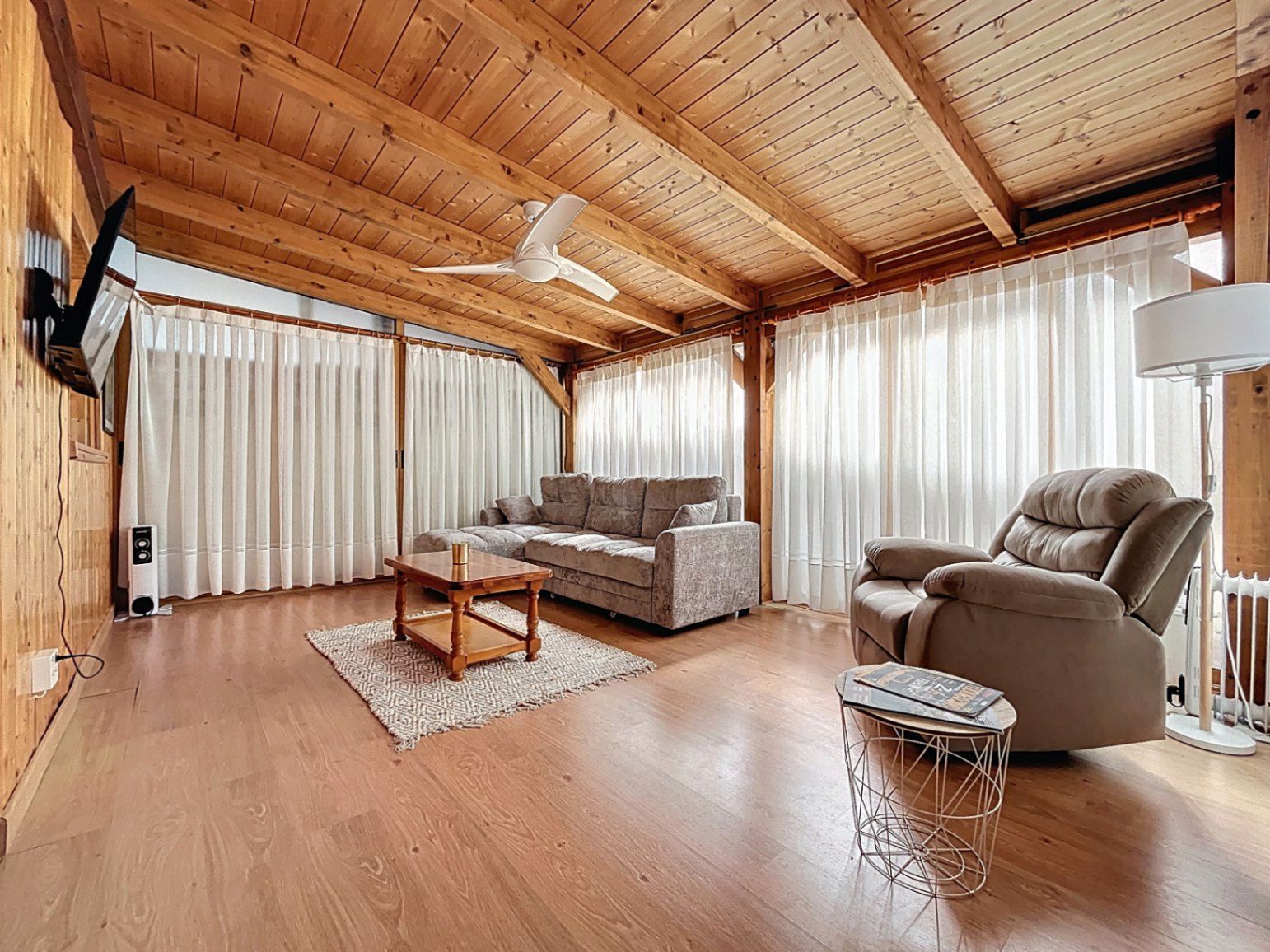 Sala d'estar de Casa o xalet en venda en L'Alfàs del Pi amb Jardí privat, Terrassa i Traster