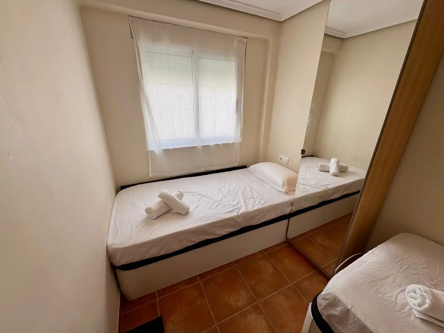 Habitación de Apartamento en venta en Sagunto / Sagunt con Aire acondicionado