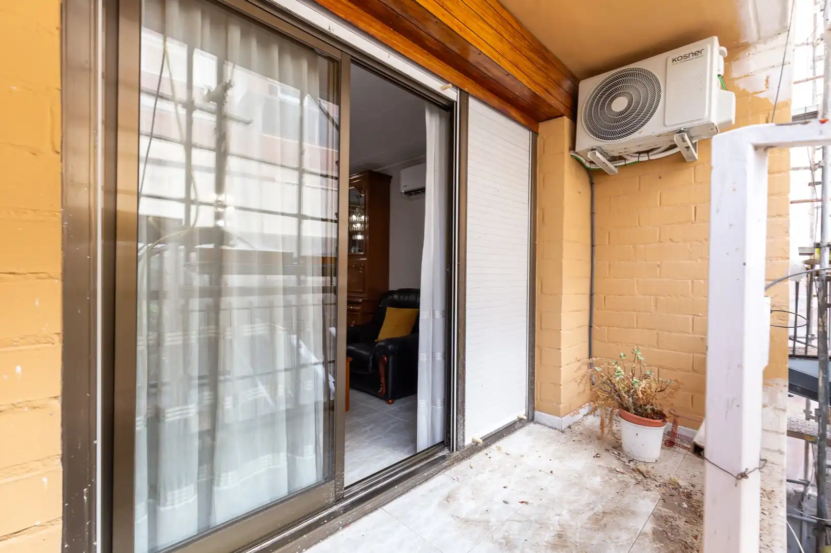 Balcony of Flat for sale in Rubí  with Air Conditioner, Heating and Terrace