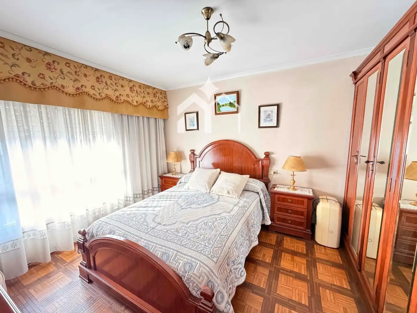 Habitación de Casa o chalet de alquiler en Vilaboa con Calefacción y Amueblado