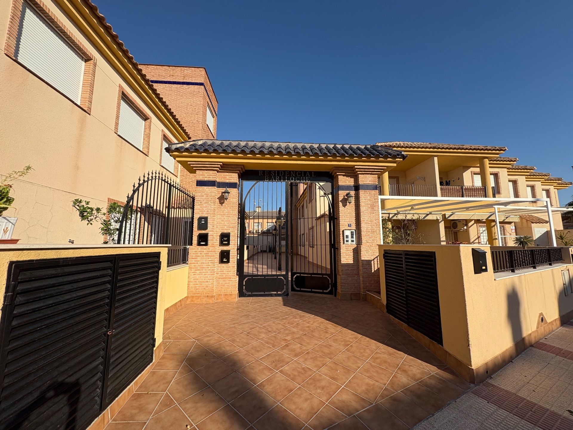 Exterior view of Flat to rent in Los Alcázares  with Air Conditioner, Heating and Terrace