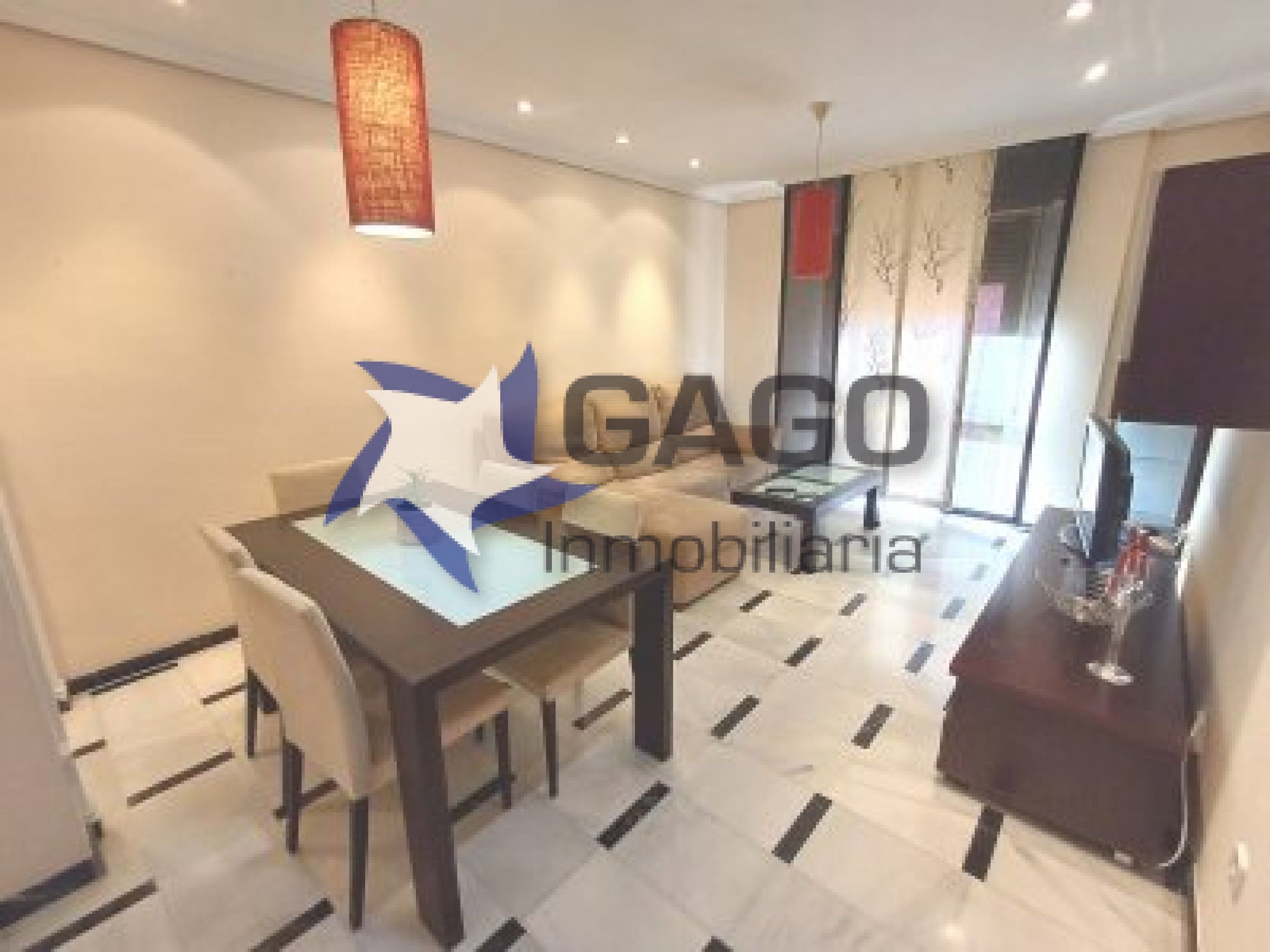 Flat to rent in Ciudad Jardín - Zoco