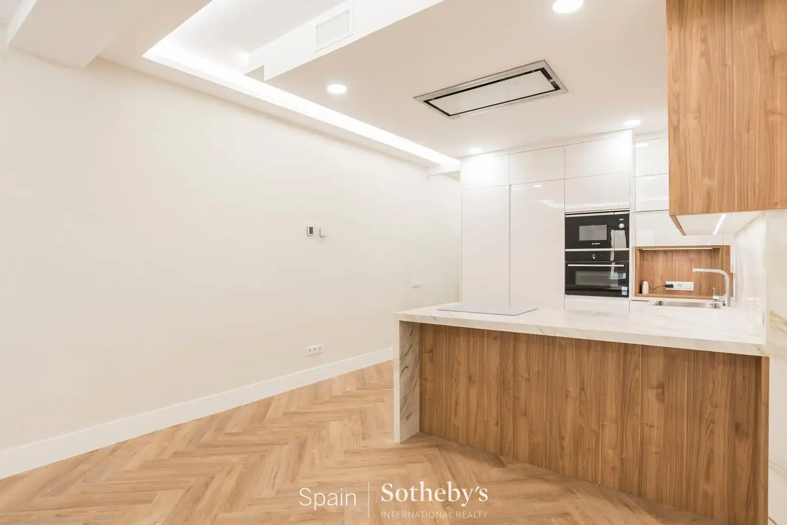 Cocina de Apartamento en venta en Madrid con Aire acondicionado, Calefacción y Trastero