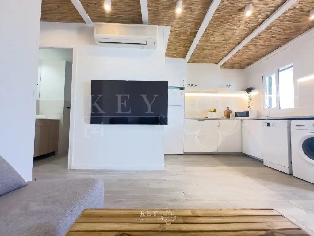 Sala d'estar de Apartament en venda en Ciutadella de Menorca amb Aire condicionat, Jardí privat i Piscina