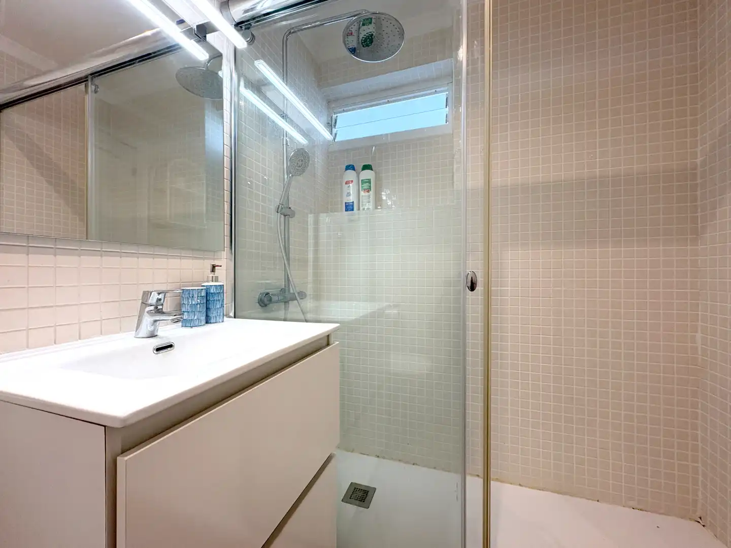 Appartamento con piscina in vendita a Carrer de Brussel·les, imagen 18
