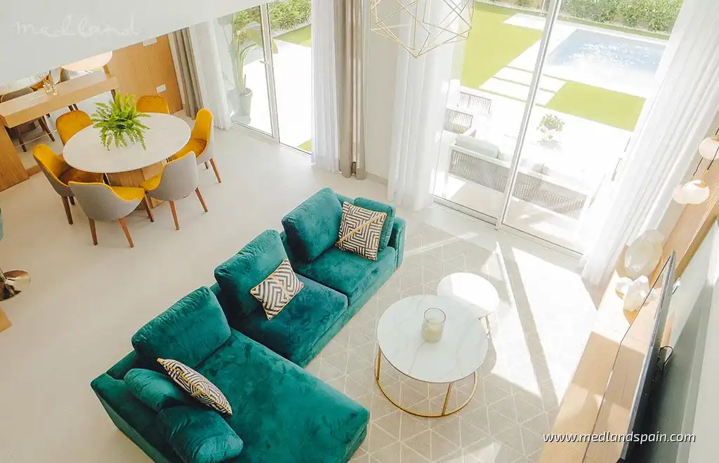 Detached house with pool for sale in Golf Bahía, imagen 3