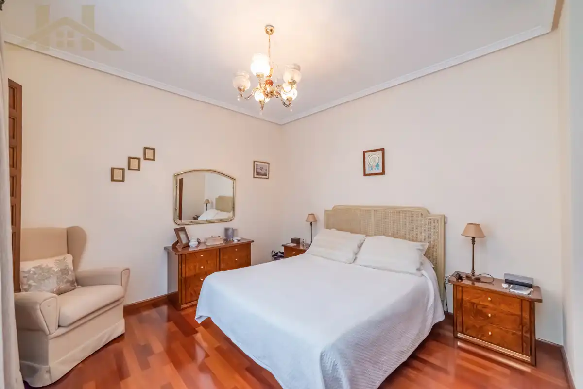 Detached homes for sale in Las Aves