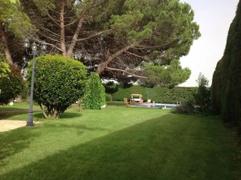 Jardín de Casa o chalet en venta en Santo Domingo de la Calzada con Calefacción, Jardín privado y Piscina