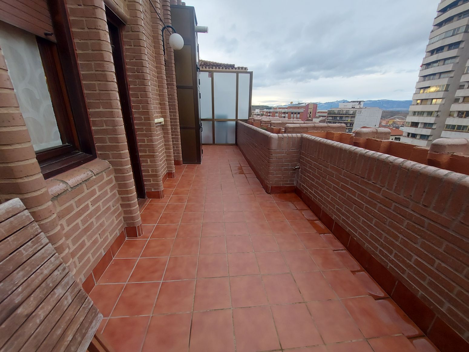Terrasse von Dachboden zum verkauf in  Logroño mit Klimaanlage, Heizung und Parkett