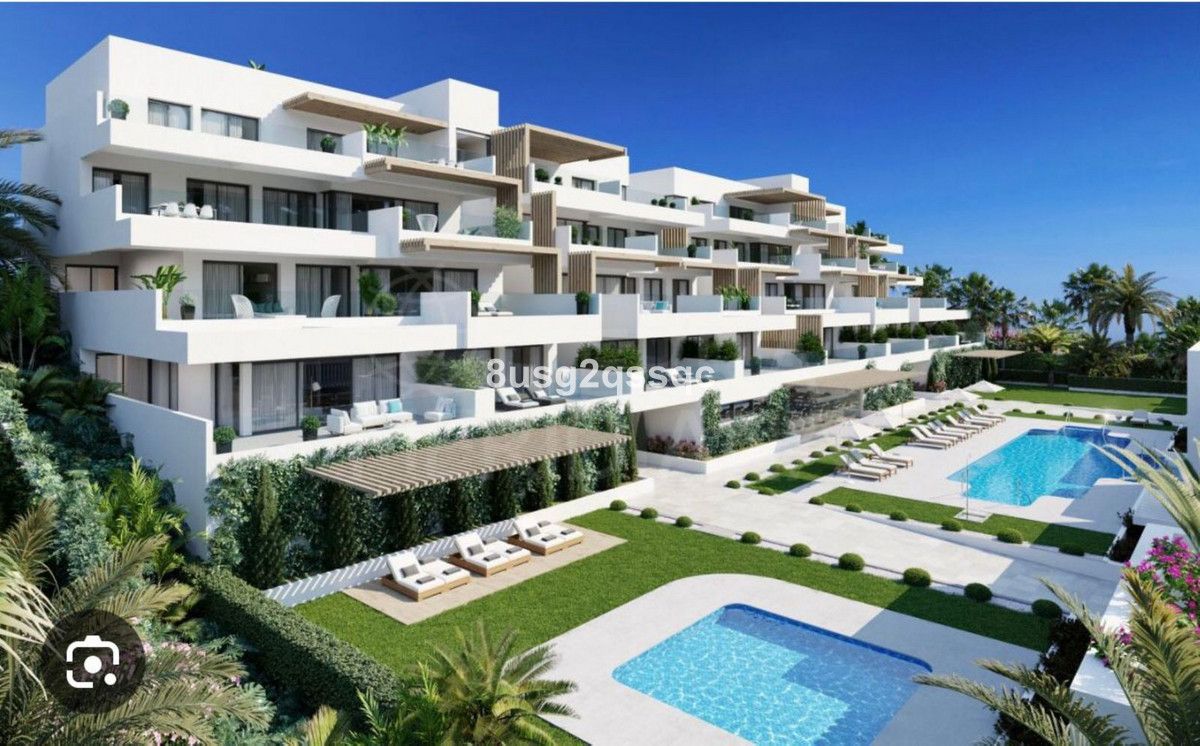 Exterior view of Apartment for sale in Estepona  with Air Conditioner, Terrace and Furnished