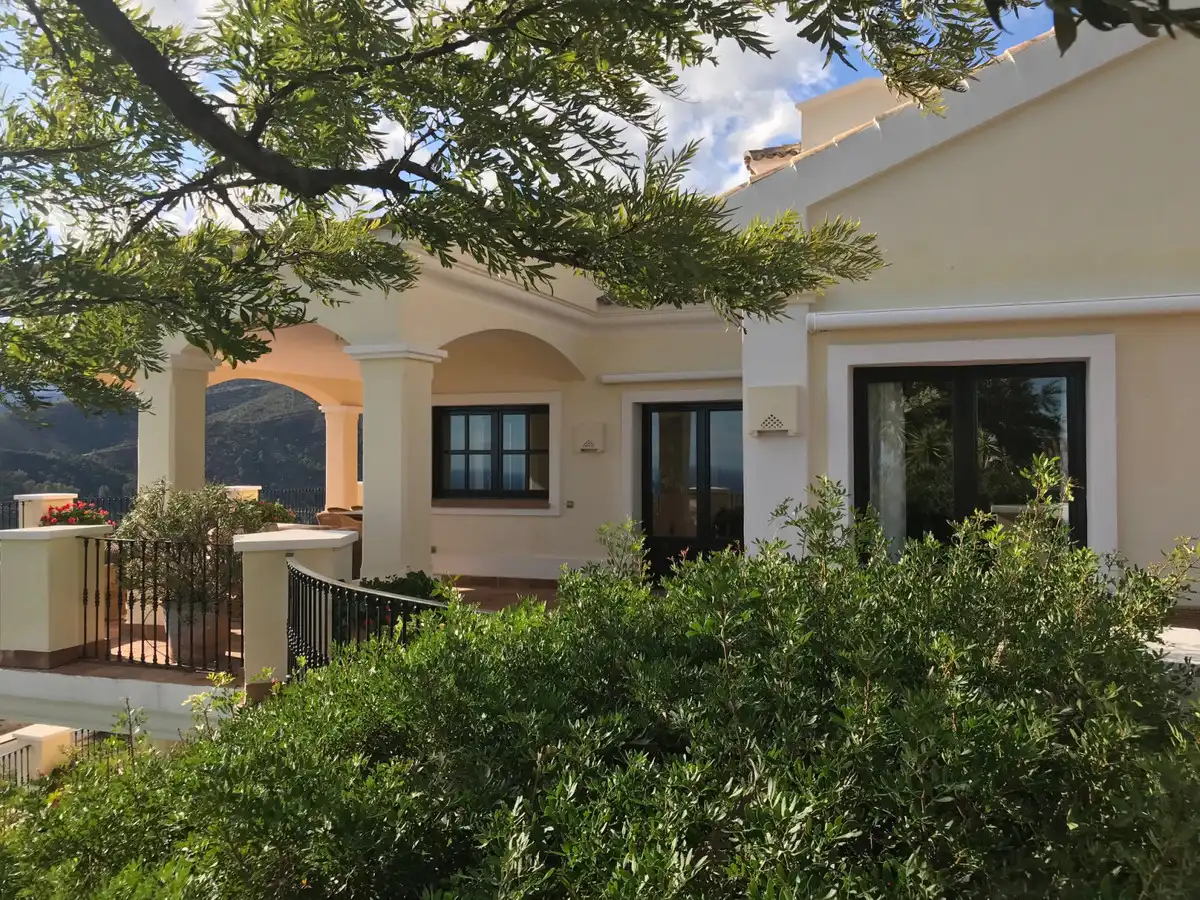 Casa con piscina en venta en Benahavís pueblo, imagen 14