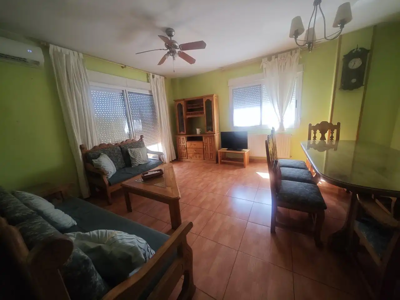 Sala de estar de Piso en venta en Plasencia con Aire acondicionado, Terraza y Amueblado