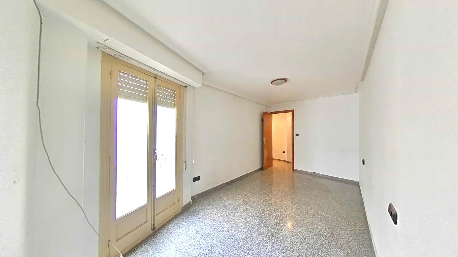 Wohnungen zum Verkauf in Elche / Elx mit Klimaanlage und Balkon