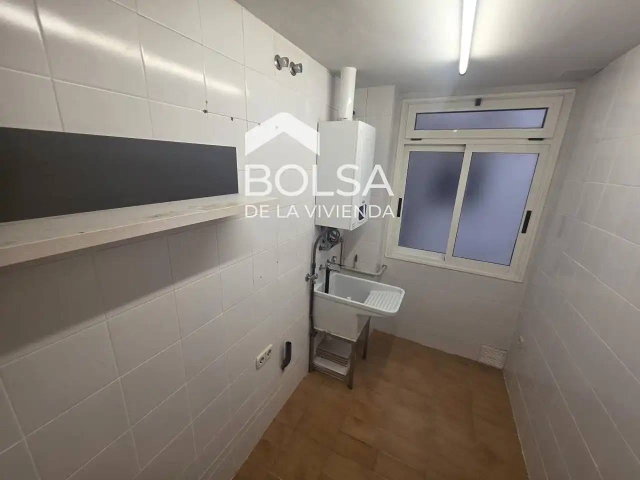 Cuina de Pis en venda en Manresa amb Aire condicionat, Calefacció i Terrassa