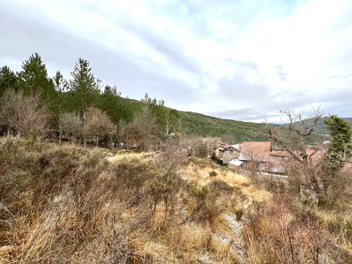 Grundstücke zum Verkauf in Jaca