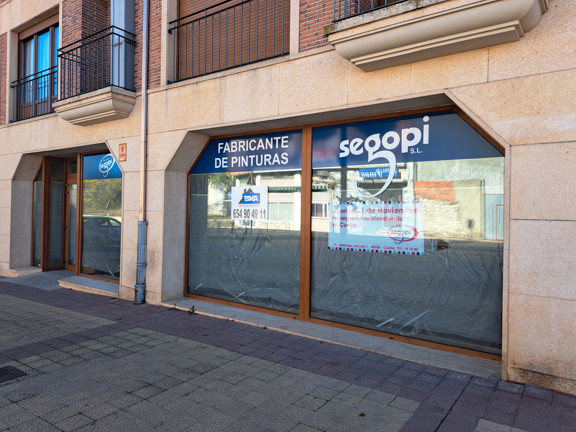 Office to rent in Íscar  with Internet