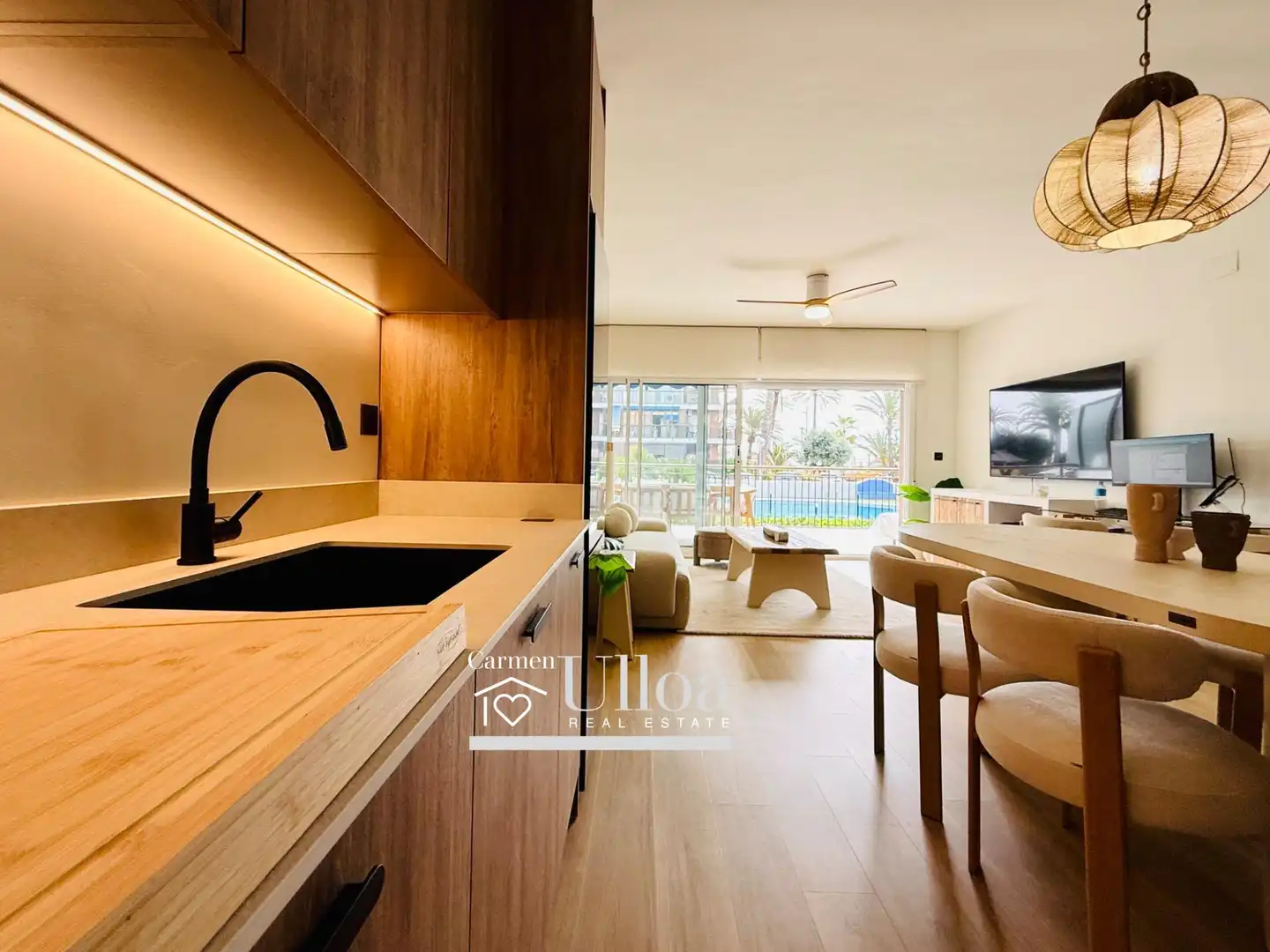 Kitchen of Flat for sale in Alicante / Alacant  with Air Conditioner, Private garden and Terrace